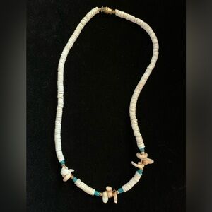 Vintage Shell Choker Style Beach Babe Necklace Handcrafted EUC
